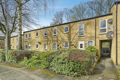 Property on Elphaborough Close, HX7 5JX