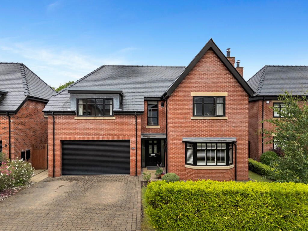 Property main image