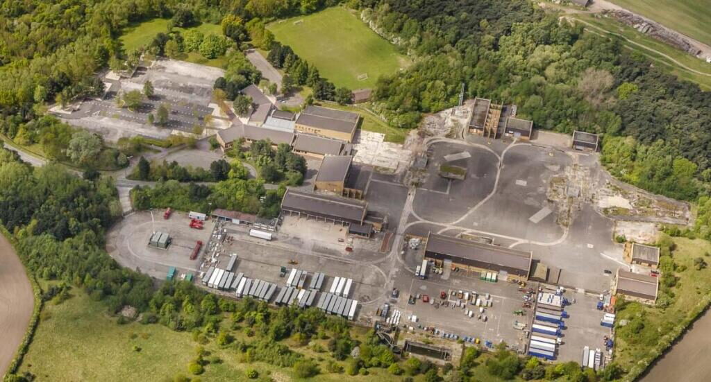 Distribution Warehouse