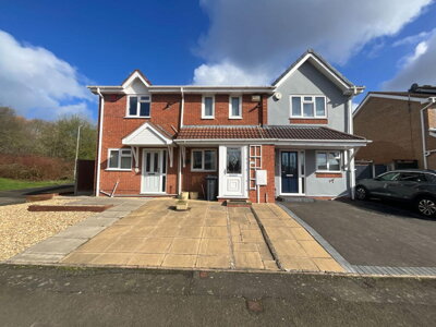 Property on Bramble Close, B64 5QQ