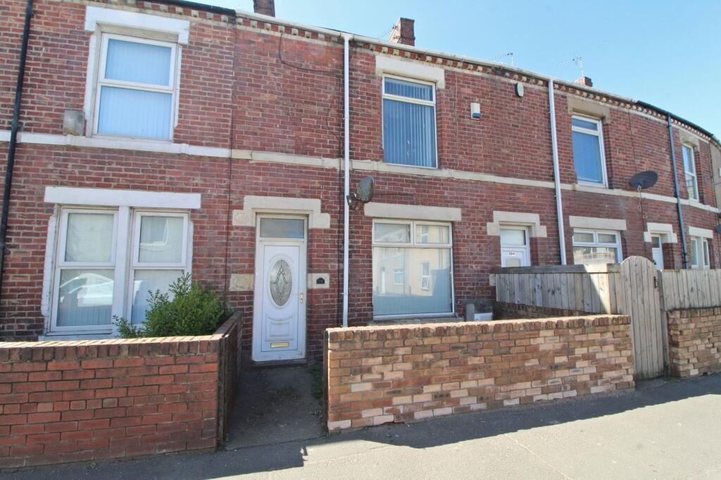 Property main image