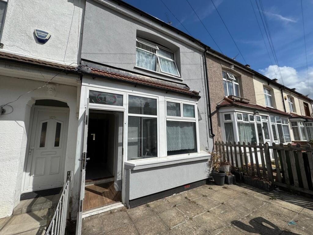 Terraced House