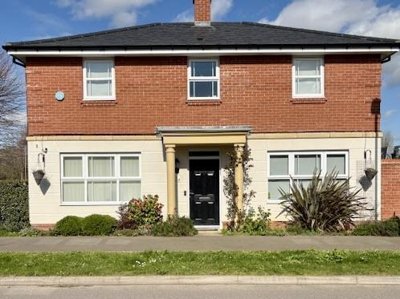 Property on Heath Way, WD7 9FG
