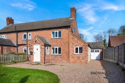 Property on Main Street, DN22 0AW