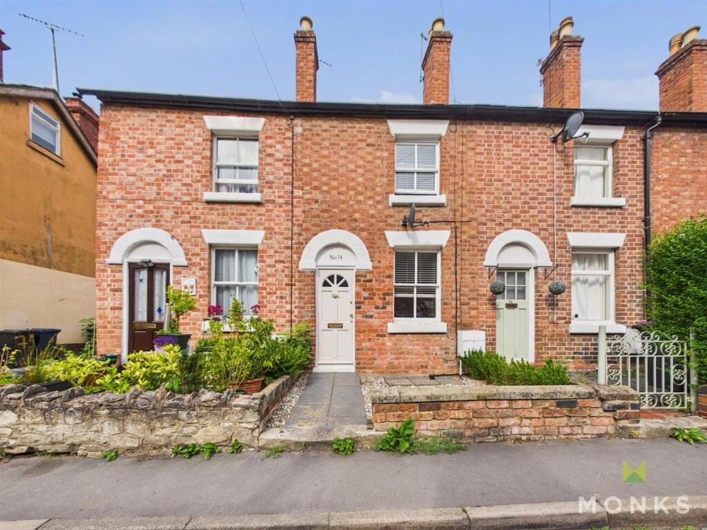 Property main image