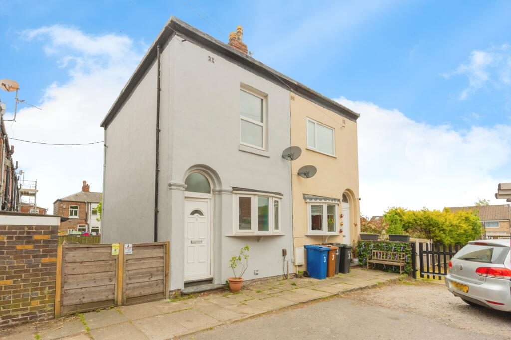Terraced House