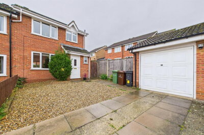 Property on Bell Close, NR19 2TW