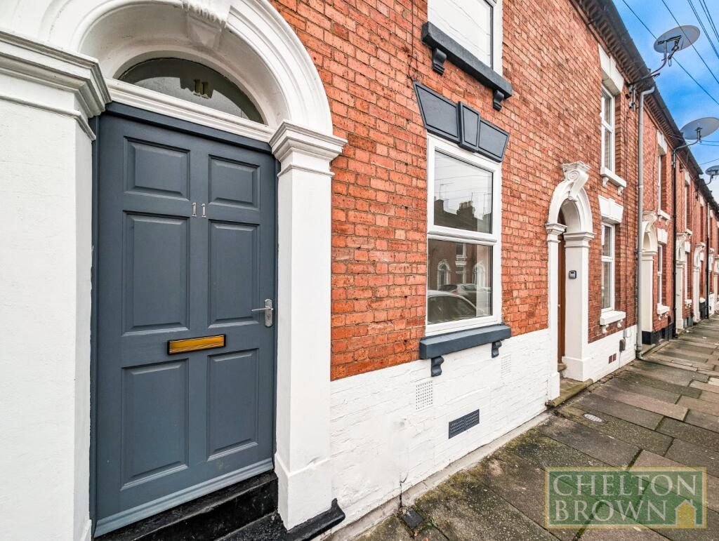 Property main image