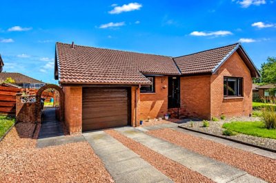 Property on Rowan Crescent, FK1 4SJ