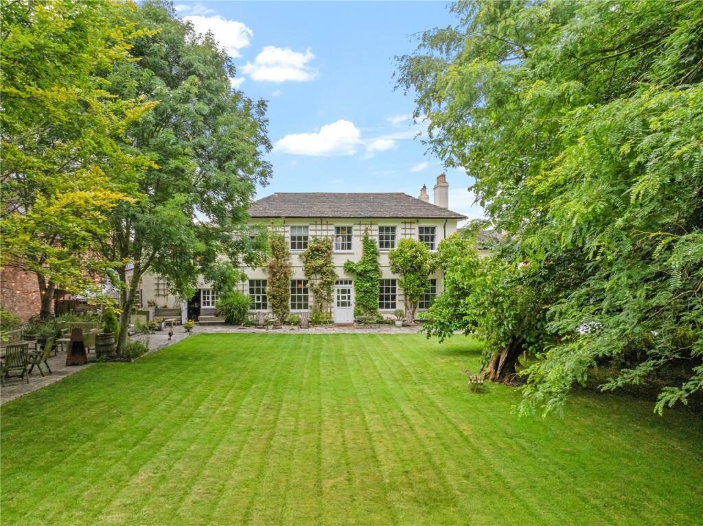Detached House