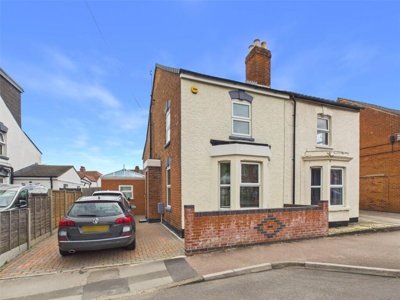 Property on Old Cheltenham Road, GL2 0AW