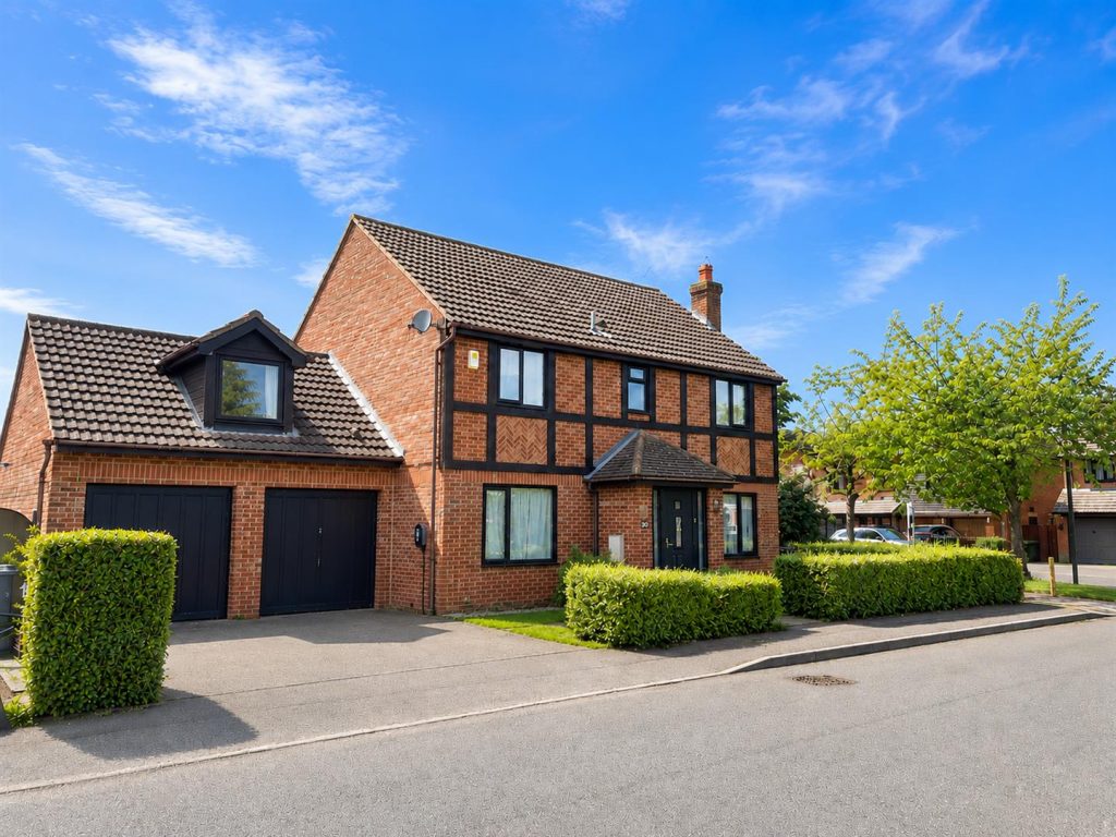 Property main image