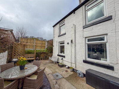 Property on Heol Llewelyn, LL11 3PA