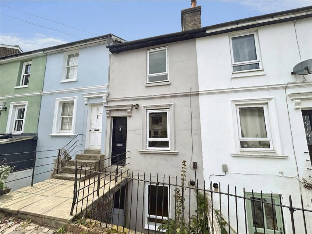 Terraced House