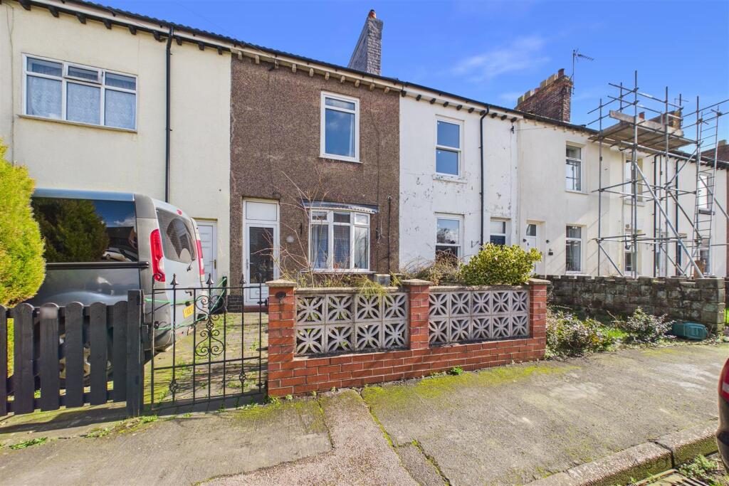 Terraced House