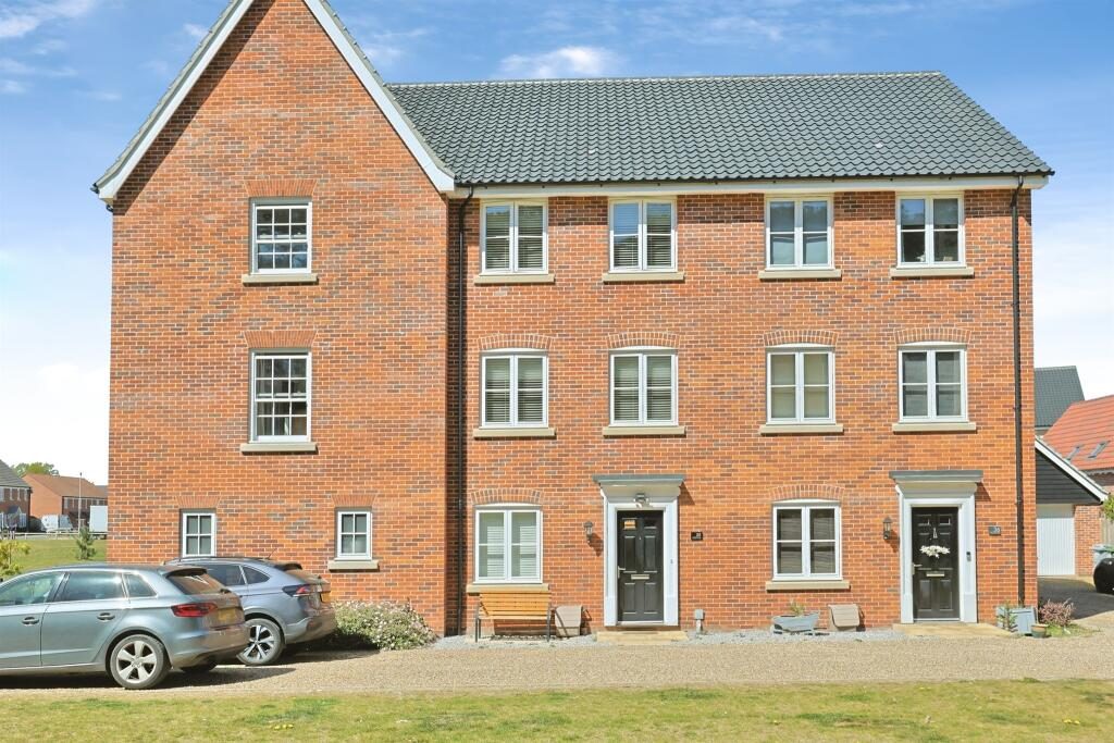Terraced House