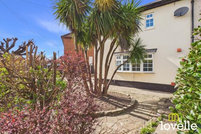 Property on Baynard Avenue, HU16 5AB