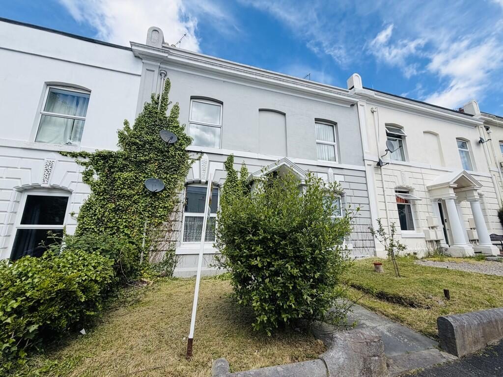 Property main image