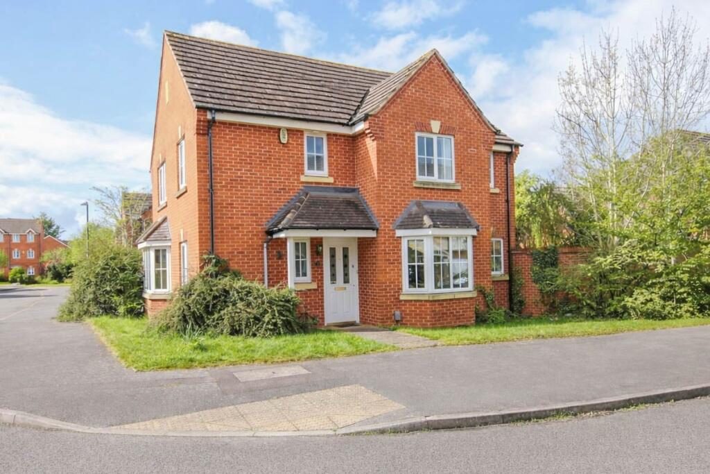 Property main image