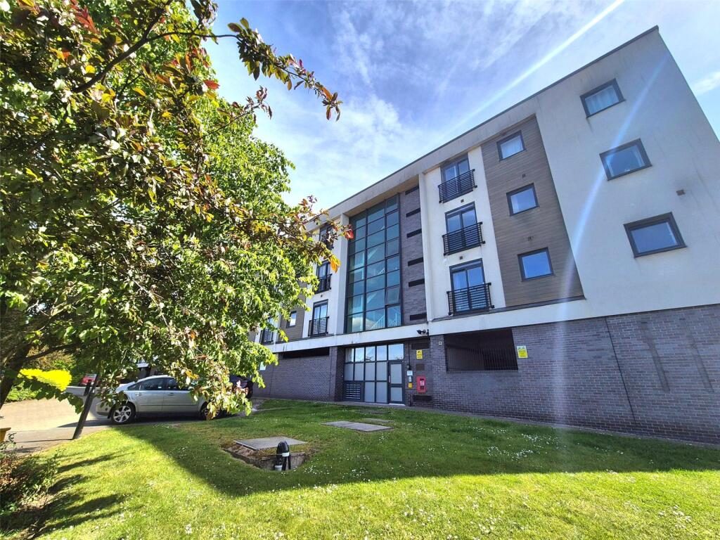 Property main image