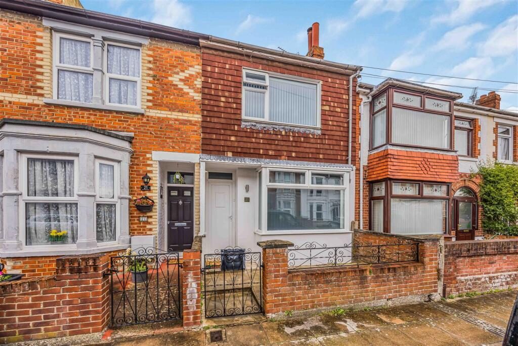 Terraced House