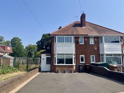 Property on Redlands Road, B91 2LR