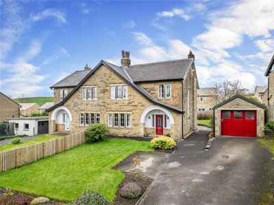 Property on Skipton Road, BB18 6HQ