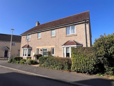 Property on The Finches, BS20 7NE