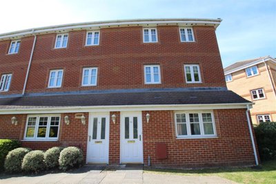 Property on Bright Wire Crescent, SO50 5SQ