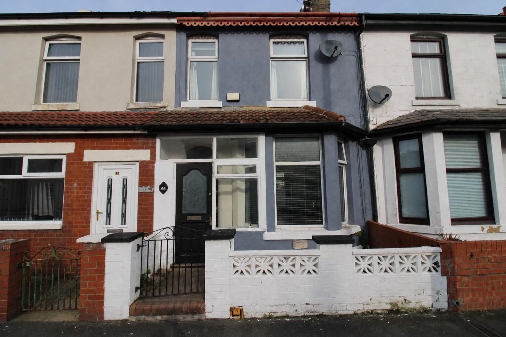Property main image