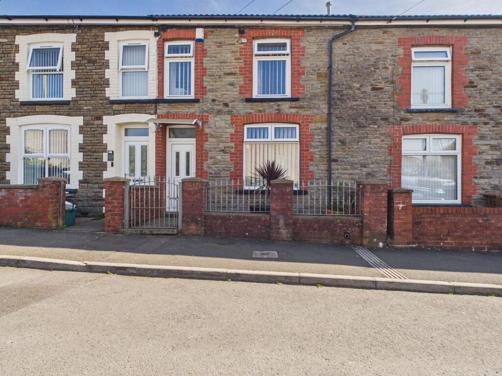 Terraced House