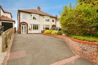 Property on Mill Lane, CH49 3NT