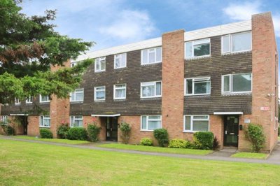 Property on Hillrise, SL3 8RD