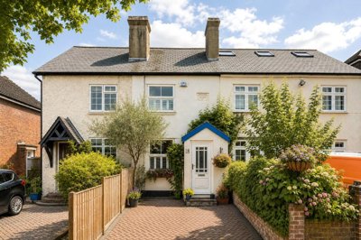 Property on Upper Village Road, SL5 7AG