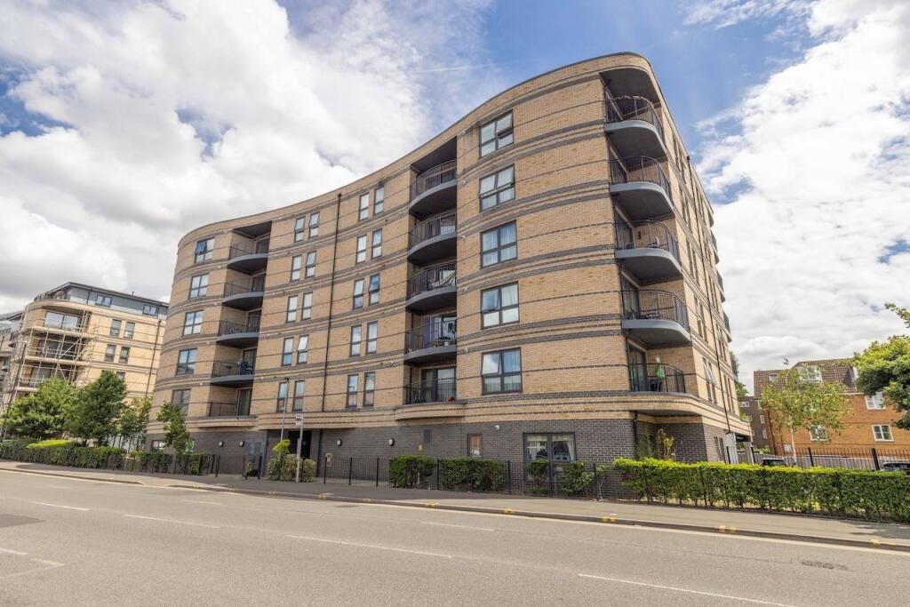 Property main image