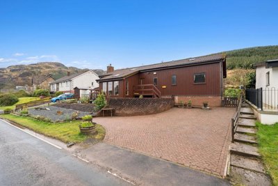 Property on PA24 8AF