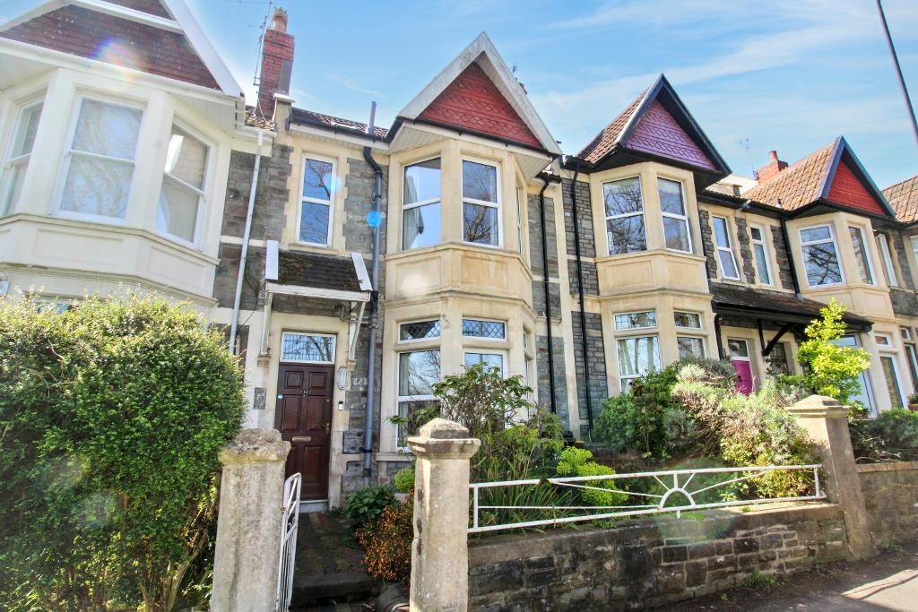 Property main image
