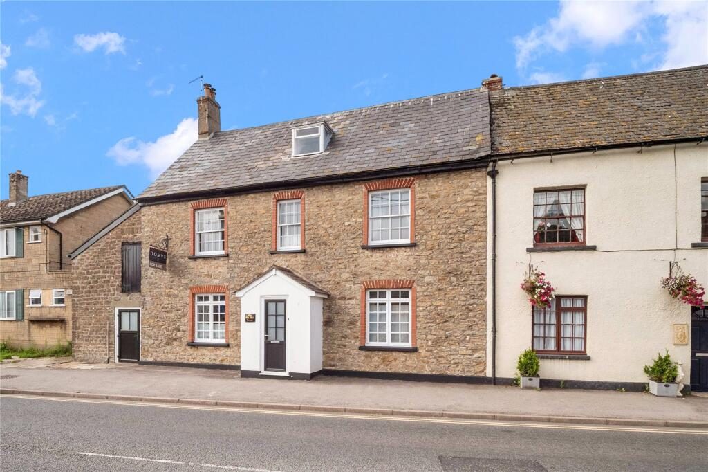 Terraced House