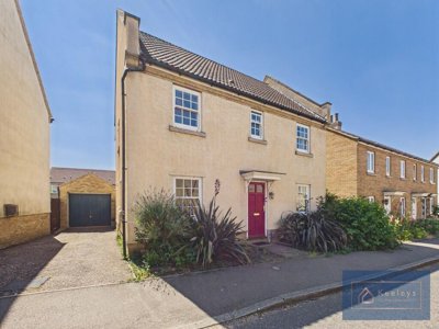 Property on Wissey Way, CB6 2WN