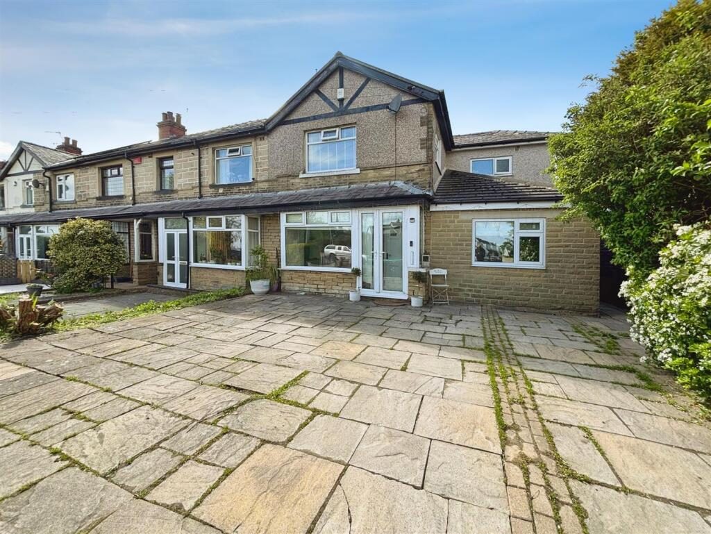 Terraced House