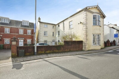Property on Fore Street, EX1 2RS