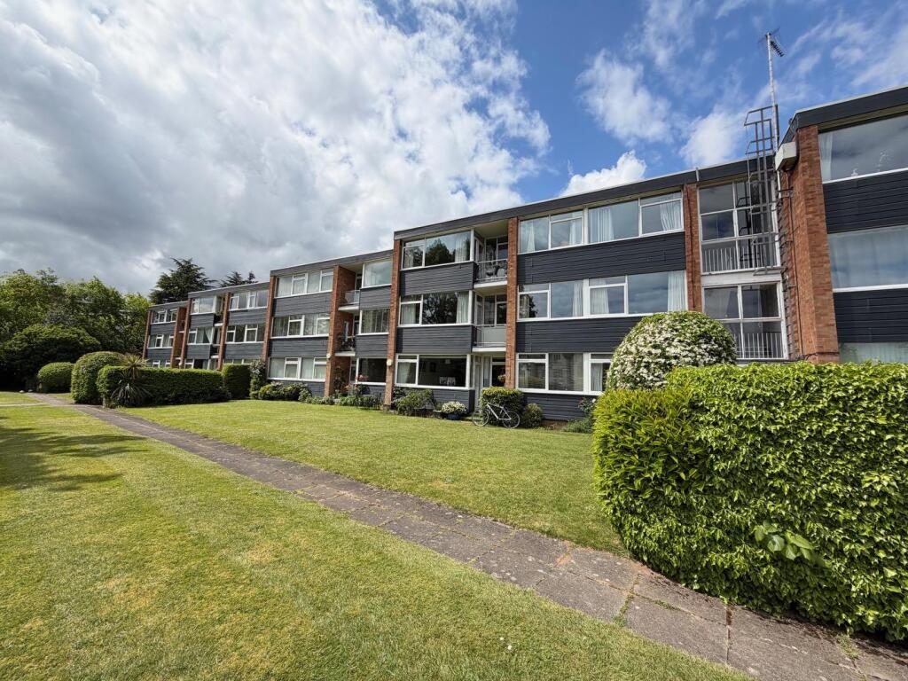 Property main image