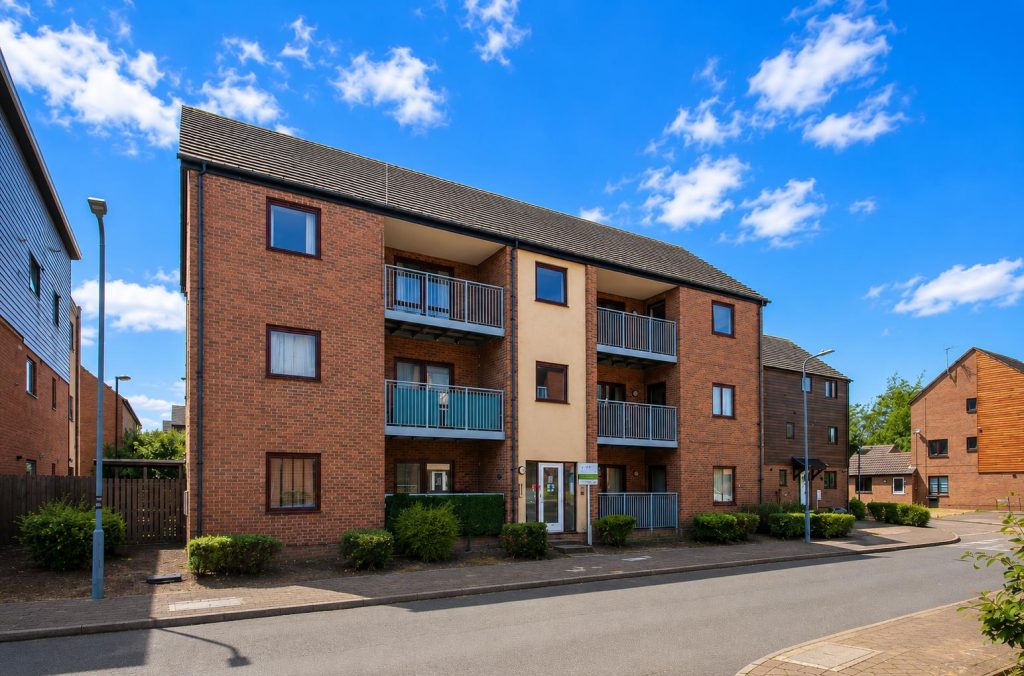 Property main image