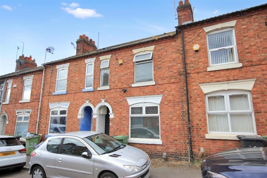 Property main image