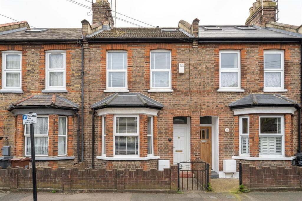 Terraced House