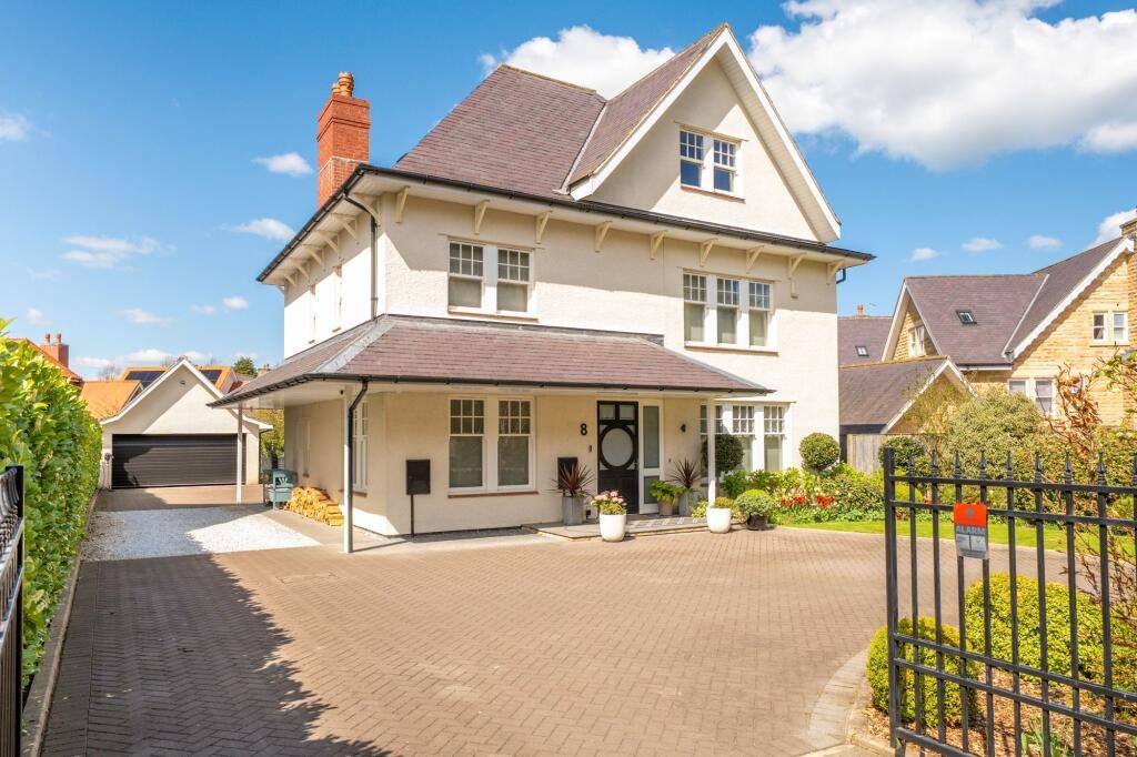 Detached House