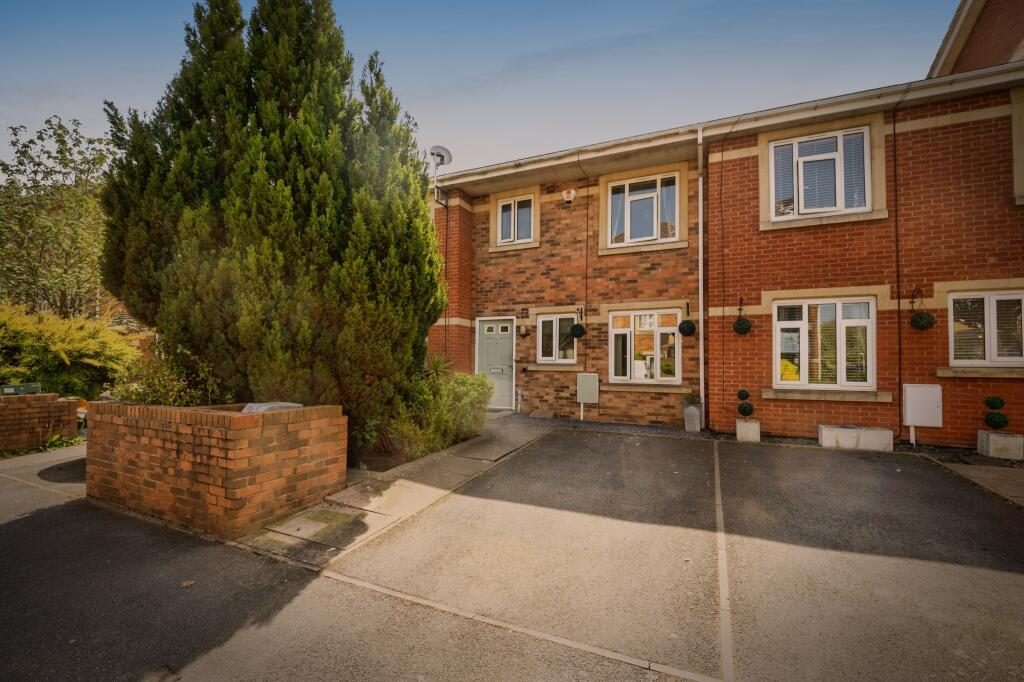 Terraced House