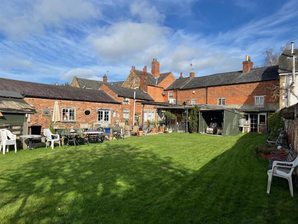 Pub