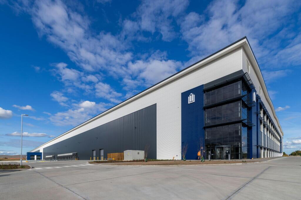 Distribution Warehouse