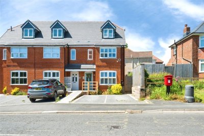Property on Weston Lane, SO19 9GN